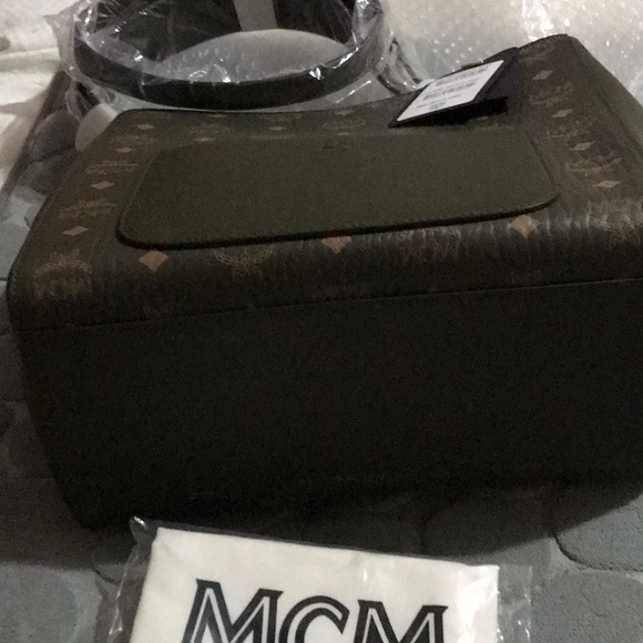 MCM medium tote bag - Picture 4 of 4